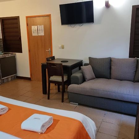 Hotel Oasis De Kiamu Lifou Dış mekan fotoğraf